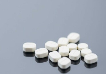 Кортинефф: что это за препарат и как он «подменяет» альдостерон