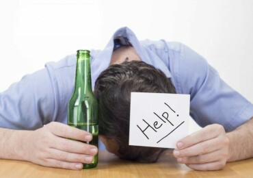 Выведение из запоя — реальная помощь в борьбе с алкогольной зависимостью