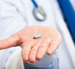 Какие обезболивающие назначаются при геморрое?