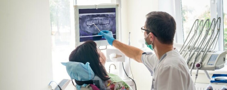 Причины выбрать частную стоматологическую клинику