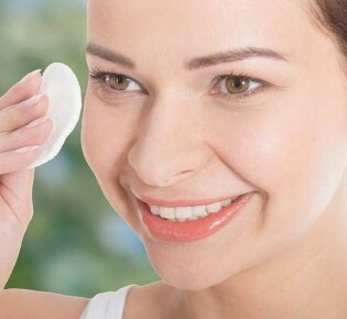 Использование крема от геморроя от морщин