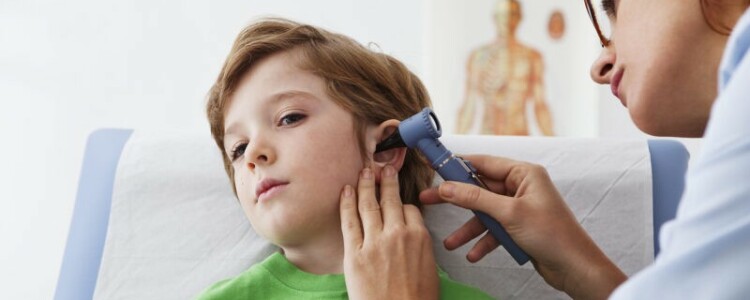 При каких симптомах обращаются в детскому эндокринологу?