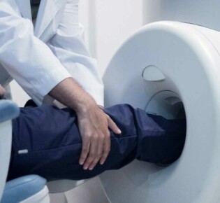 Все, что нужно знать о компьютерной томографии стопы: преимущества, назначение и процедура