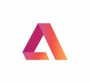 Сильный удар по ногтю: что делать и как восстановить здоровье