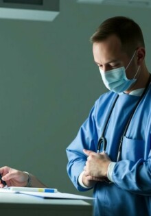 Tratamiento conservador con antibióticos: ¿una alternativa real a la cirugía?