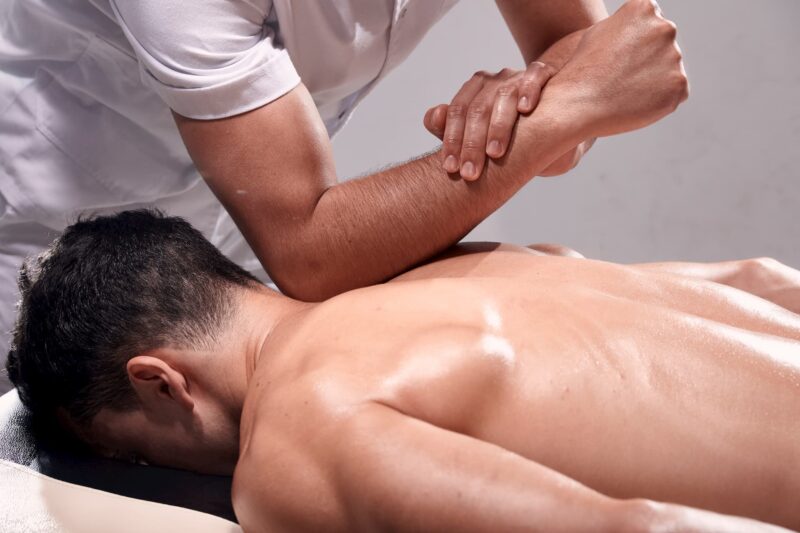 В чём полезность массажа?